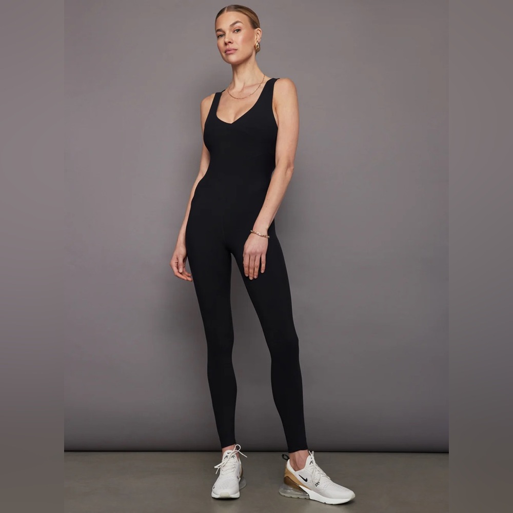 Carbon38 Black V-Neck Jumpsuit